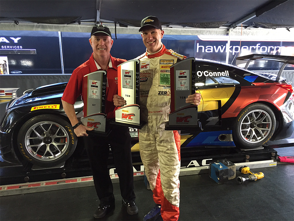 Johan Schwartz med Johnny O'Connell, som vandt begge sine løb for Cadillac, så det blev totalt fem sejre for GM i Mosport